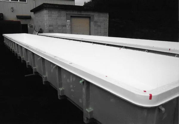 大型FRP水槽 製造事例